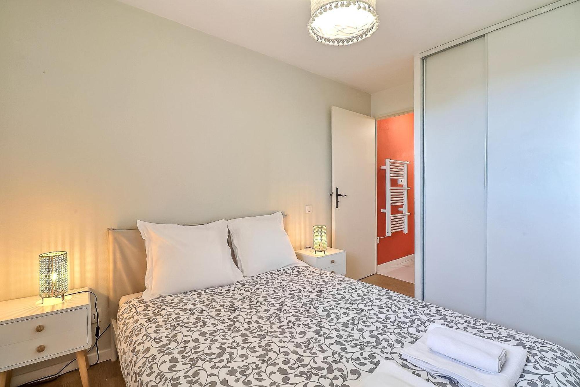 Nouveau - Parking - Piscine - Wifi - L'eden Avignon