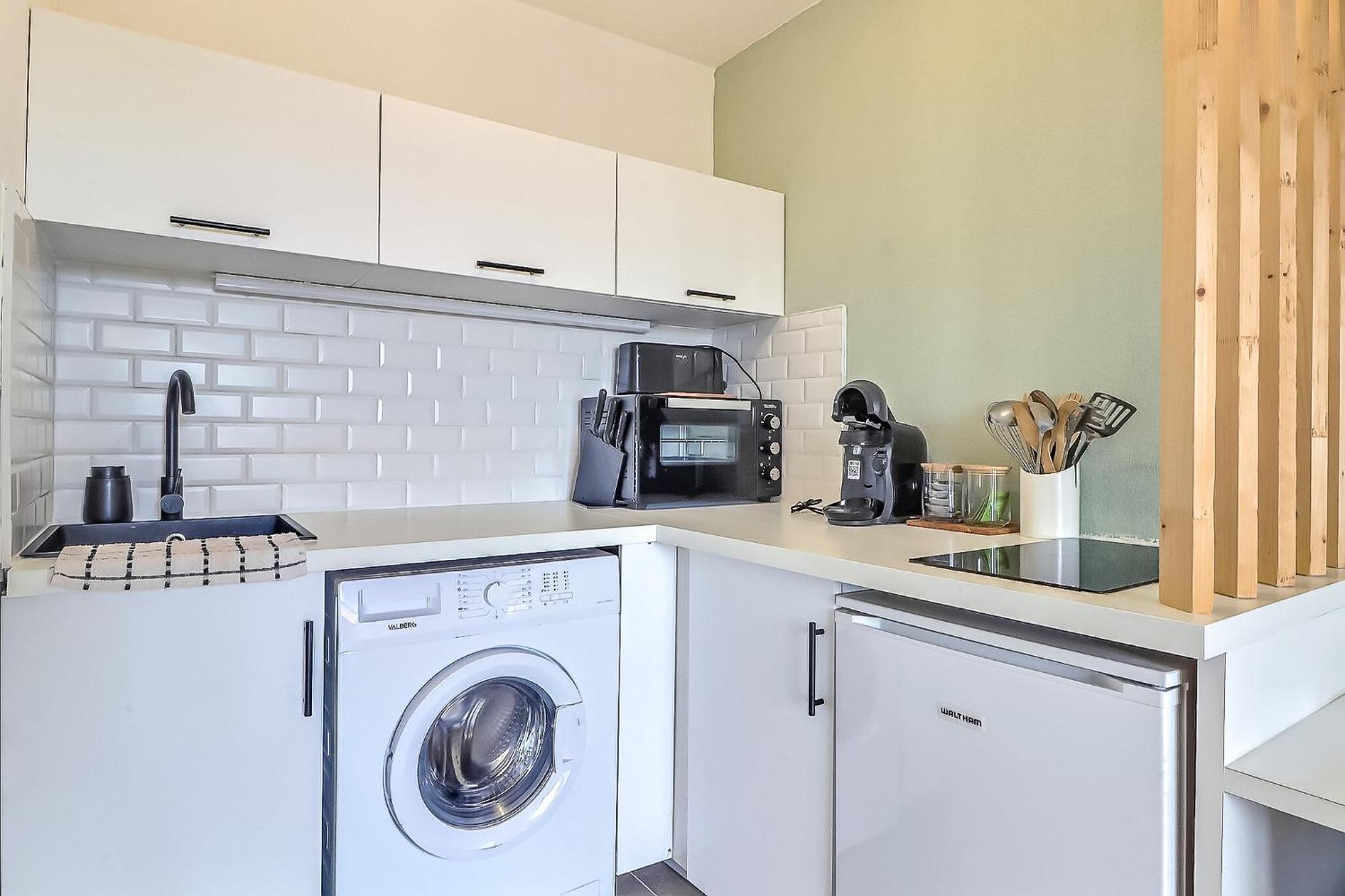 Apartment Nouveau - Parking - Piscine - Wifi - L'eden Avignon