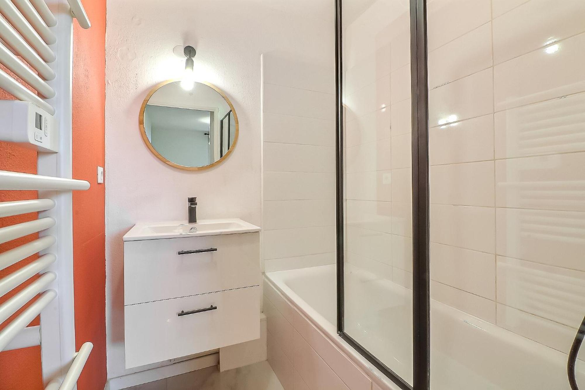 Apartment Nouveau - Parking - Piscine - Wifi - L'eden Avignon